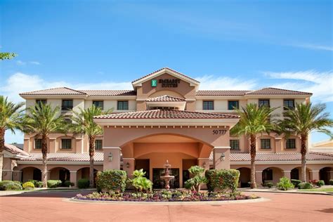 la quinta|Hotel Deals & Discounts